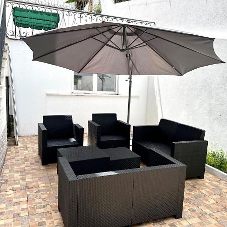 Oieras Beach Suite 2 - Large Double Room With En-Suite Bathroom And Balcony 오이라스 외부 사진