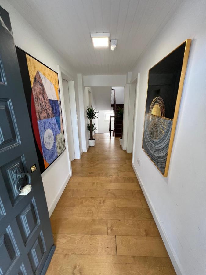 Oieras Beach Suite 2 - Large Double Room With En-Suite Bathroom And Balcony 오이라스 외부 사진